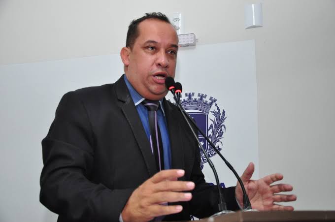 Clima esquenta na Câmara Municipal de Anápolis após discurso de Elias do Nana (PSD)